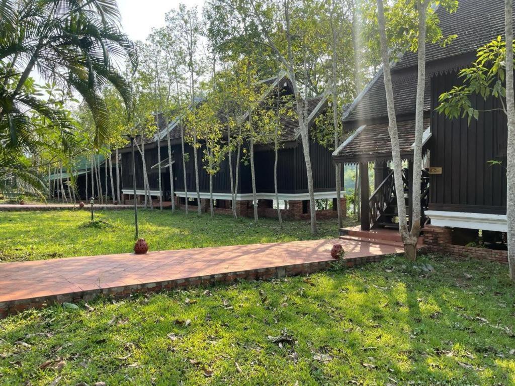 Nam Ou Riverside Resort Ban Vanglè Exterior foto